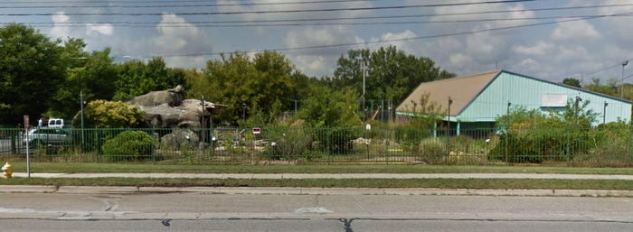 Putters Family Fun Center - Street View 2011-2017 (newer photo)